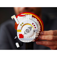 LEGO Star Wars 75327 Шлем Люка Скайуокера (Красный-5) Image #4