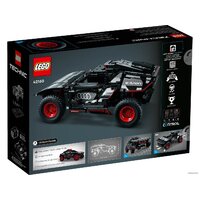 LEGO Technic 42160 Audi RS Q e-tron Image #7