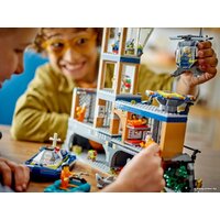 LEGO City 60419 Полицейская тюрьма на острове Image #10