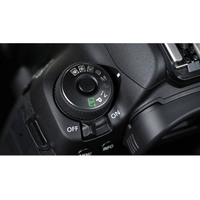 Canon EOS 5D Mark IV Body Image #11
