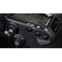 Canon EOS 5D Mark IV Body Image #12