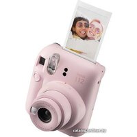 Fujifilm Instax Mini 12 (розовый) + розовый чехол Sundays с ремнем Image #4