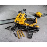 DeWalt DCN890P2 (с 2-мя АКБ 2 Ah, кейс) Image #10