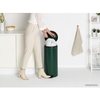 Brabantia Pedal Bin NewIcon 30 л (зеленая сосна) Image #10