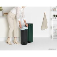 Brabantia Pedal Bin NewIcon 30 л (зеленая сосна) Image #11