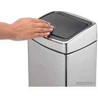 Brabantia Touch Bin 10 л (стальной полированный) Image #6