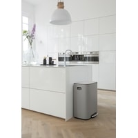 Brabantia Bo Pedal Bin 60 л (минерально-серый) Image #13