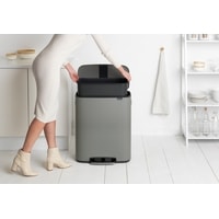 Brabantia Bo Pedal Bin 60 л (минерально-серый) Image #7