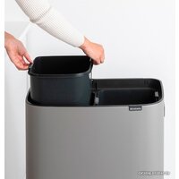 Brabantia Bo Touch Bin Hi 2 x 30 л (минерально-серый) Image #8