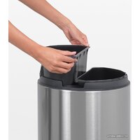 Brabantia Touch Bin Recycle 2 x 20 л (стальной защитой от отпечатков) Image #6