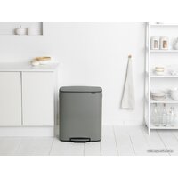 Brabantia Bo Pedal Bin 2 x 30 л (минерально-серый) Image #12