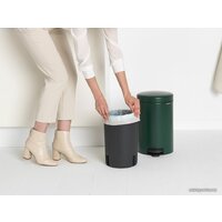 Brabantia Pedal Bin NewIcon 12 л (зеленая сосна) Image #12