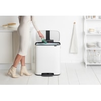 Brabantia Bo Pedal Bin 60 л (белый) Image #10