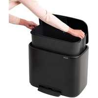 Brabantia Bo Pedal Bin 36 л (черный матовый) Image #5