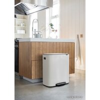 Brabantia Bo Pedal Bin 2 x 30 л (белый) Image #17