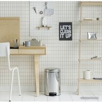 Brabantia Pedal Bin NewIcon с корзиной 12 л (стальной полированный) Image #5