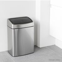 Brabantia Touch Bin 10 л (стальной с защитой от отпечатков) Image #5