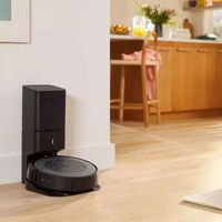 iRobot Roomba i5+ i5652 Image #3