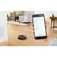 iRobot Roomba i7 Image #10