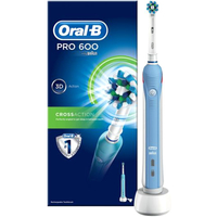Oral-B Pro 600 Cross Action D16.513 (белый)