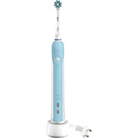 Oral-B Pro 700 CrossAction