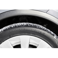 Nokian Tyres Hakkapeliitta R3 SUV 235/65R17 108R Image #4