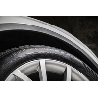 Nokian Tyres Hakkapeliitta 9 SUV 215/65R16 102T Image #2