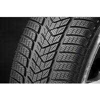 Pirelli Scorpion Winter 315/35R22 111V Image #5