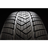 Pirelli Scorpion Winter 255/50R19 107V (run-flat) Image #2