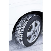 Nokian Tyres Hakkapeliitta R2 225/55R17 101R Image #9