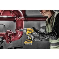 DeWalt DCF900H2T (с 2-мя АКБ, кейс) Image #8