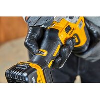 DeWalt DCS335NT (кейс) Image #5