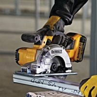 DeWalt DCS373N-XJ (без АКБ) Image #3