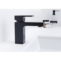 Hansgrohe Vernis Shape 71569670 Image #2