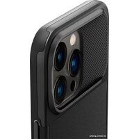 Spigen Optik Armor (MagFit) для iPhone 14 Pro ACS04993 (черный) Image #5