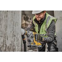 DeWalt DCK2532P2 (перфоратор, винтоверт, 2 АКБ, кейс) Image #7