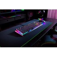 Razer BlackWidow V4 X (Razer Green, нет кириллицы) Image #3