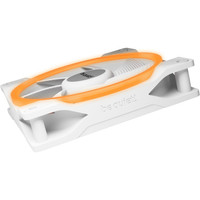 be quiet! Light Wings White 140mm PWM Triple-Pack BL102 Image #3